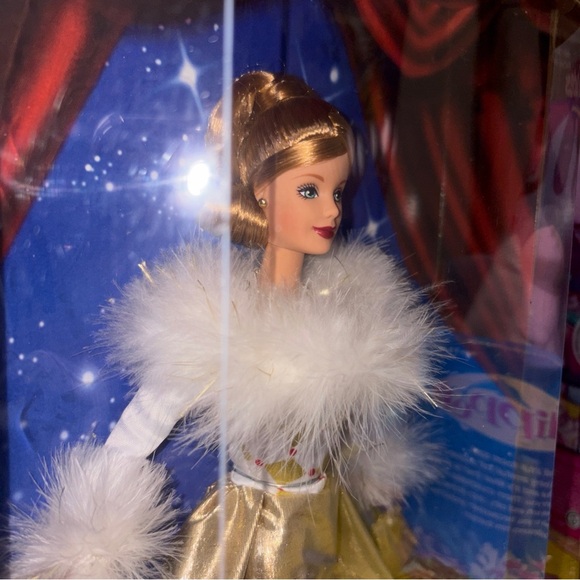 Barbie Golden Waltz Doll Special Edition 1998 Mattel No. 22976 - Picture 12 of 14